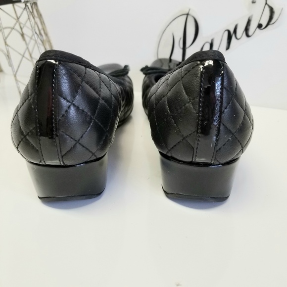 Vaneli Melore Black Quilted Leather Wedge - Picture 6 of 8